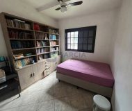 Casa com 150m², 3 dormitórios, 3 vagas no bairro Sarandi em Porto Alegre