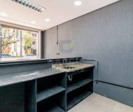 Loja com 300m² no bairro Passo da Areia em Porto Alegre