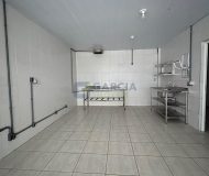 Depósito com 400m² no bairro Sarandi em Porto Alegre
