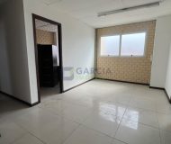 Depósito com 400m² no bairro Sarandi em Porto Alegre