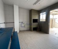 Depósito com 400m² no bairro Sarandi em Porto Alegre