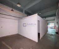Depósito com 550m², 1 vaga no bairro Sarandi em Porto Alegre
