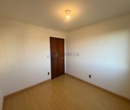 Apartamento com 74m², 3 dormitórios, 1 vaga no bairro Sarandi em Porto Alegre