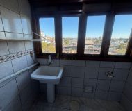 Apartamento com 74m², 3 dormitórios, 1 vaga no bairro Sarandi em Porto Alegre
