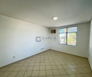 Sala Comercial com 28m² no bairro São Sebastião em Porto Alegre