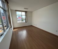 Sala Comercial com 24m² no bairro Sarandi em Porto Alegre