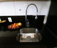 Apartamento com 62m², 2 dormitórios, 1 suíte, 1 vaga no bairro Santa Maria Goretti em Porto Alegre