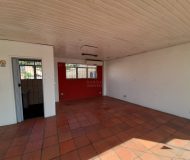 Loja com 649m², 8 vagas no bairro Jardim São Pedro em Porto Alegre