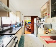 Cobertura com 272m², 3 dormitórios, 1 suíte, 3 vagas no bairro Jardim Lindóia em Porto Alegre