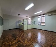 Sala Comercial com 333m² no bairro Centro em Porto Alegre