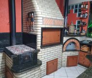 Prédio com 330m², 3 dormitórios, 1 suíte no bairro Vila Jardim América em Cachoeirinha