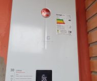 Prédio com 330m², 3 dormitórios, 1 suíte no bairro Vila Jardim América em Cachoeirinha