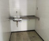 Depósito com 1.800m² no bairro São Geraldo em Porto Alegre