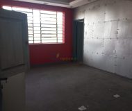 Depósito com 1.800m² no bairro São Geraldo em Porto Alegre