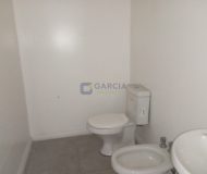 Depósito com 1.800m² no bairro São Geraldo em Porto Alegre