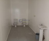 Depósito com 1.800m² no bairro São Geraldo em Porto Alegre