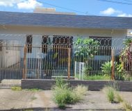Casa com 120m², 3 dormitórios, 3 vagas no bairro Sarandi em Porto Alegre