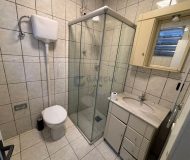 Casa com 250m², 3 dormitórios, 1 suíte, 3 vagas no bairro Santa Rosa de Lima em Porto Alegre