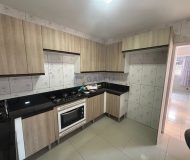 Casa com 250m², 3 dormitórios, 1 suíte, 3 vagas no bairro Santa Rosa de Lima em Porto Alegre
