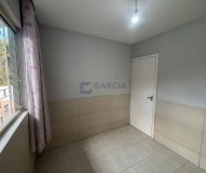 Casa com 250m², 3 dormitórios, 1 suíte, 3 vagas no bairro Santa Rosa de Lima em Porto Alegre