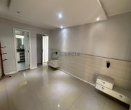 Casa com 250m², 3 dormitórios, 1 suíte, 3 vagas no bairro Santa Rosa de Lima em Porto Alegre