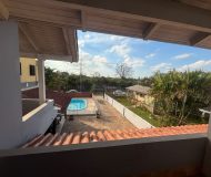 Casa com 250m², 3 dormitórios, 1 suíte, 3 vagas no bairro Santa Rosa de Lima em Porto Alegre