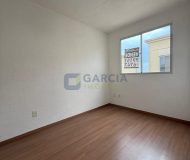 Apartamento com 40m², 2 dormitórios, 1 vaga no bairro Sarandi em Porto Alegre