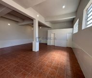 Depósito com 147m² no bairro Santa Maria Goretti em Porto Alegre