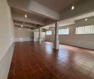 Depósito com 147m² no bairro Santa Maria Goretti em Porto Alegre