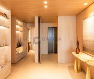 Apartamento com 322m², 4 dormitórios, 4 suítes, 4 vagas no bairro Moinhos de Vento em Porto Alegre