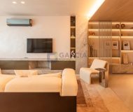Apartamento com 322m², 4 dormitórios, 4 suítes, 4 vagas no bairro Moinhos de Vento em Porto Alegre