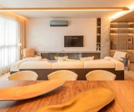 Apartamento com 322m², 4 dormitórios, 4 suítes, 4 vagas no bairro Moinhos de Vento em Porto Alegre