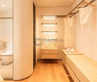 Apartamento com 322m², 4 dormitórios, 4 suítes, 4 vagas no bairro Moinhos de Vento em Porto Alegre