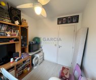 Apartamento com 75m², 3 dormitórios, 1 suíte, 1 vaga no bairro São Sebastião em Porto Alegre
