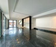 Loja com 270m² no bairro Moinhos de Vento em Porto Alegre