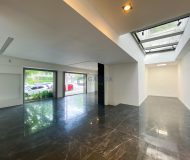 Loja com 270m² no bairro Moinhos de Vento em Porto Alegre