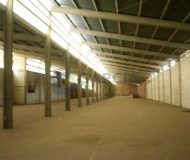 Depósito com 700m², 25 vagas no bairro Floresta em Porto Alegre