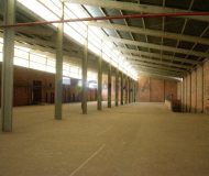 Depósito com 700m², 25 vagas no bairro Floresta em Porto Alegre