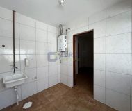 Casa com 199m², 3 dormitórios, 1 suíte, 2 vagas no bairro Jardim Planalto em Porto Alegre