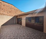 Casa com 267m², 3 dormitórios, 2 vagas no bairro Sarandi em Porto Alegre