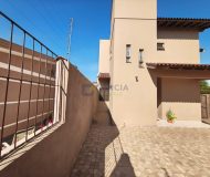 Casa com 267m², 3 dormitórios, 2 vagas no bairro Sarandi em Porto Alegre