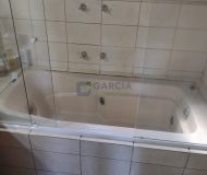 Casa com 281m², 5 dormitórios, 2 suítes, 4 vagas no bairro Sarandi em Porto Alegre