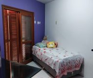 Casa com 122m², 5 dormitórios, 2 suítes, 2 vagas no bairro Jardim Floresta em Porto Alegre