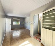 Casa com 100m², 2 dormitórios, 2 vagas no bairro Sarandi em Porto Alegre