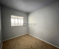 Casa com 100m², 2 dormitórios, 2 vagas no bairro Sarandi em Porto Alegre