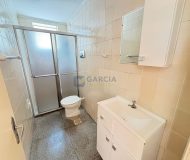 Apartamento com 40m², 1 dormitório, 1 vaga no bairro Vila Ipiranga em Porto Alegre