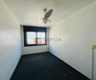 Apartamento com 58m², 2 dormitórios, 1 vaga no bairro Sarandi em Porto Alegre
