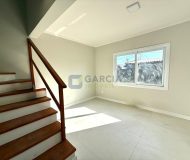 Casa em Condomínio com 126m², 3 dormitórios, 1 suíte, 2 vagas no bairro Jardim Itu em Porto Alegre