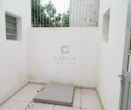 Loja com 309m², 2 vagas no bairro Costa e Silva em Porto Alegre