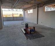 Loja com 372m², 14 vagas no bairro Sarandi em Porto Alegre